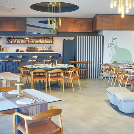 Ramitos Boutique Hotel 4*